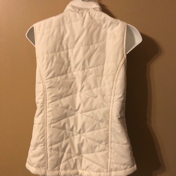 Final PRICE 💥 3/$12 NWT 🆕 Red Camel Ivory vest. - Picture 4 of 6